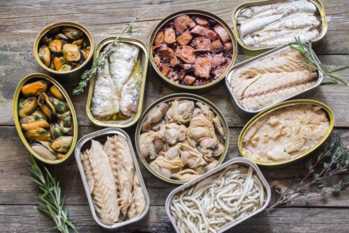 ¿Cómo consumir de forma segura los alimentos en conserva?