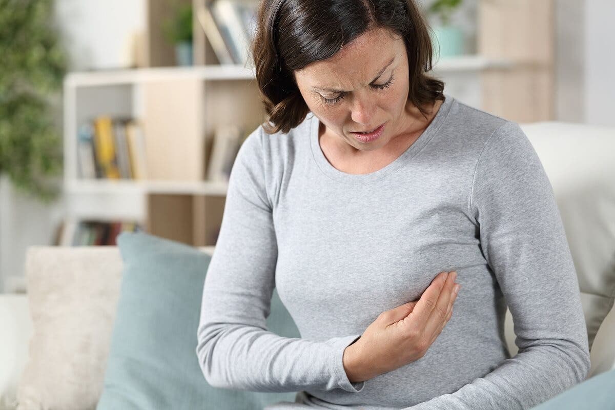 Mastitis causa dolor en el pezón.