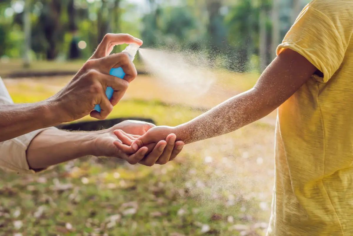 Repelente para prevenir el dengue.