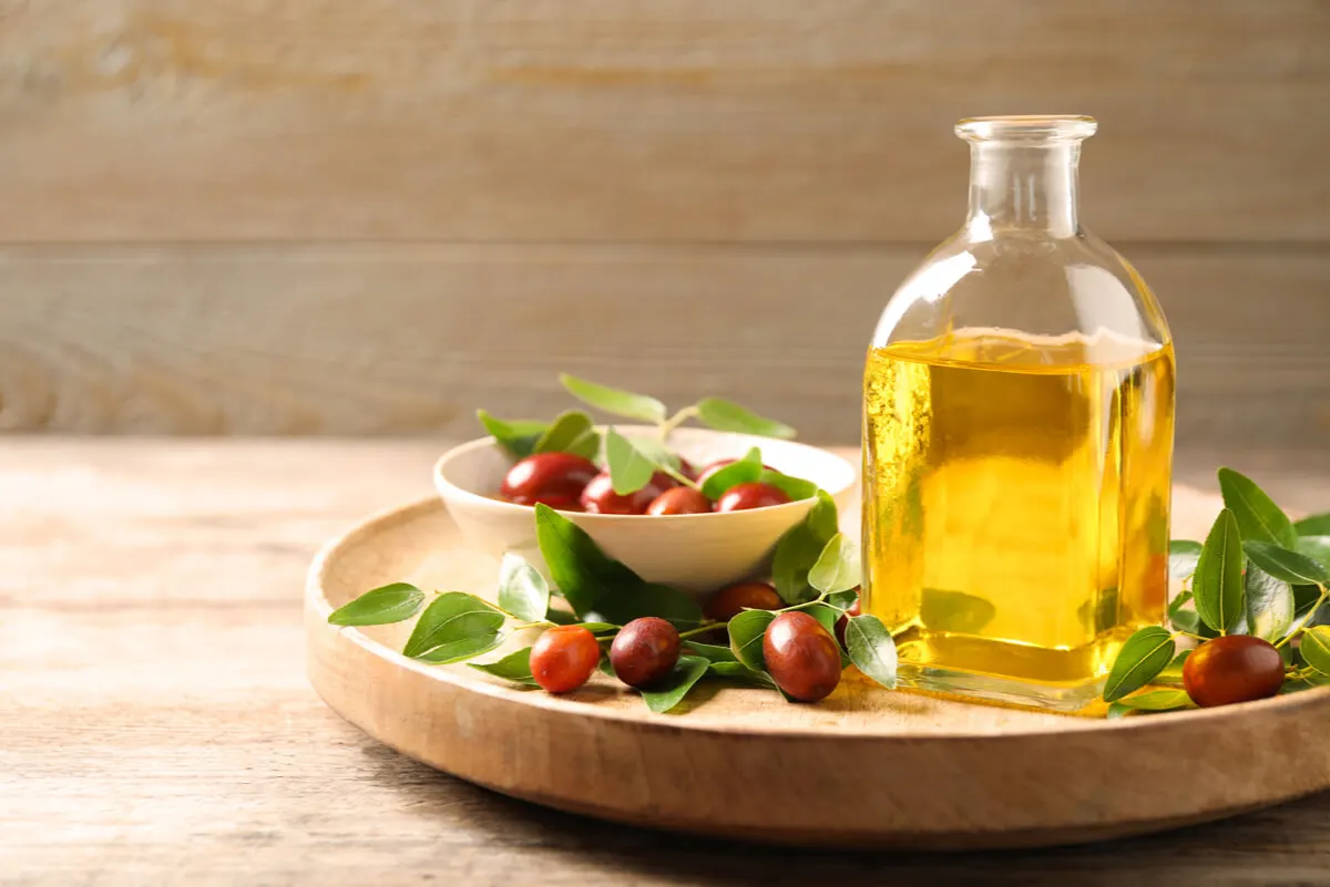 Óleo de jojoba para envoltórios de cera de abelha.
