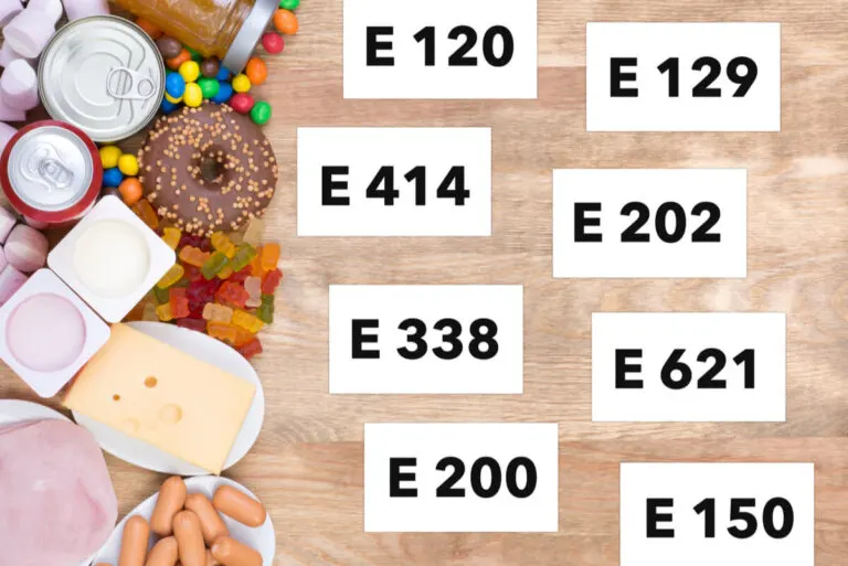 ¿Qué tipos de aditivos alimentarios existen?