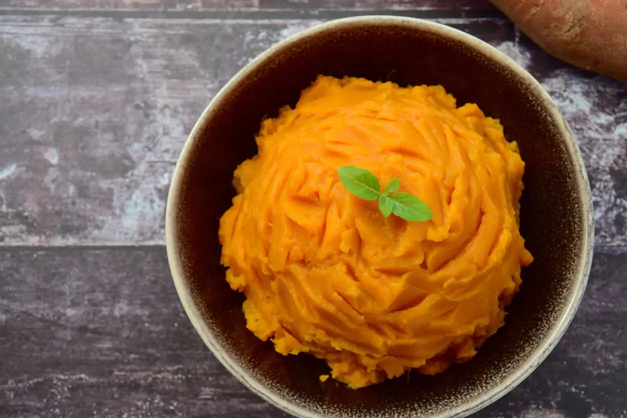 Bol de puré de batata