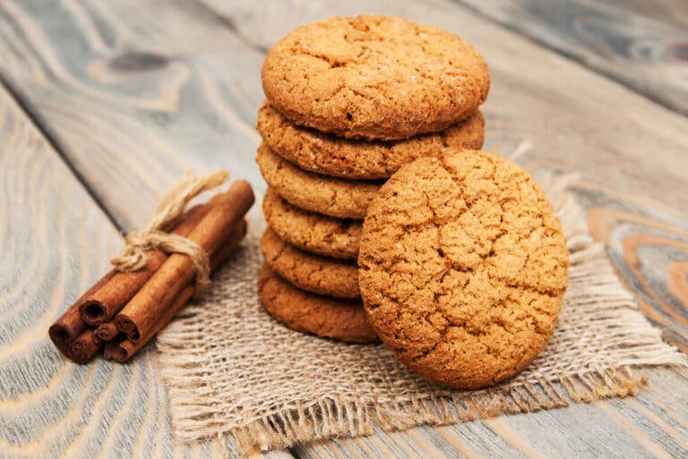 Receta sencilla de galletas de canela