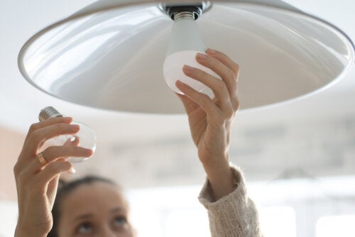 Conoce las ventajas de utilizar bombillas LED