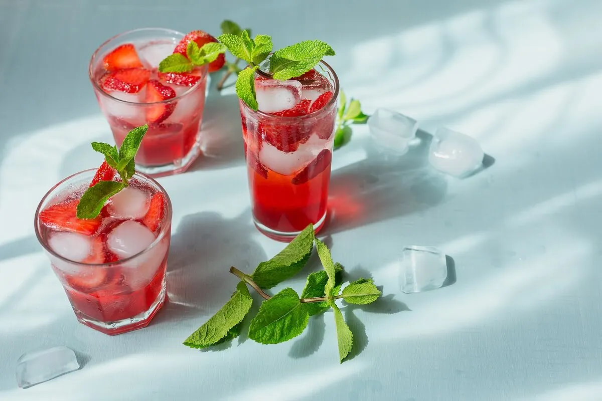 Cóctel de fresa sin alcohol