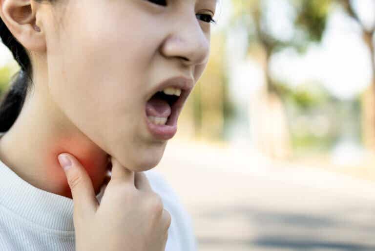 ¿Qué es la epiglotitis y cómo ocurre?