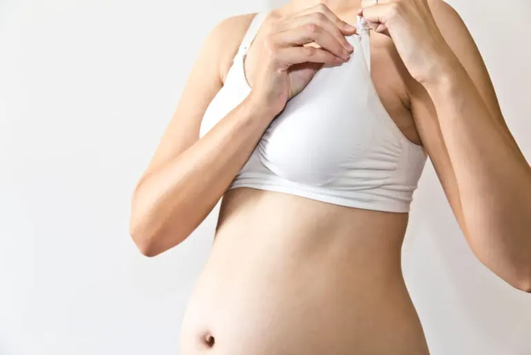 ¿Es recomendable usar un sostén de maternidad?