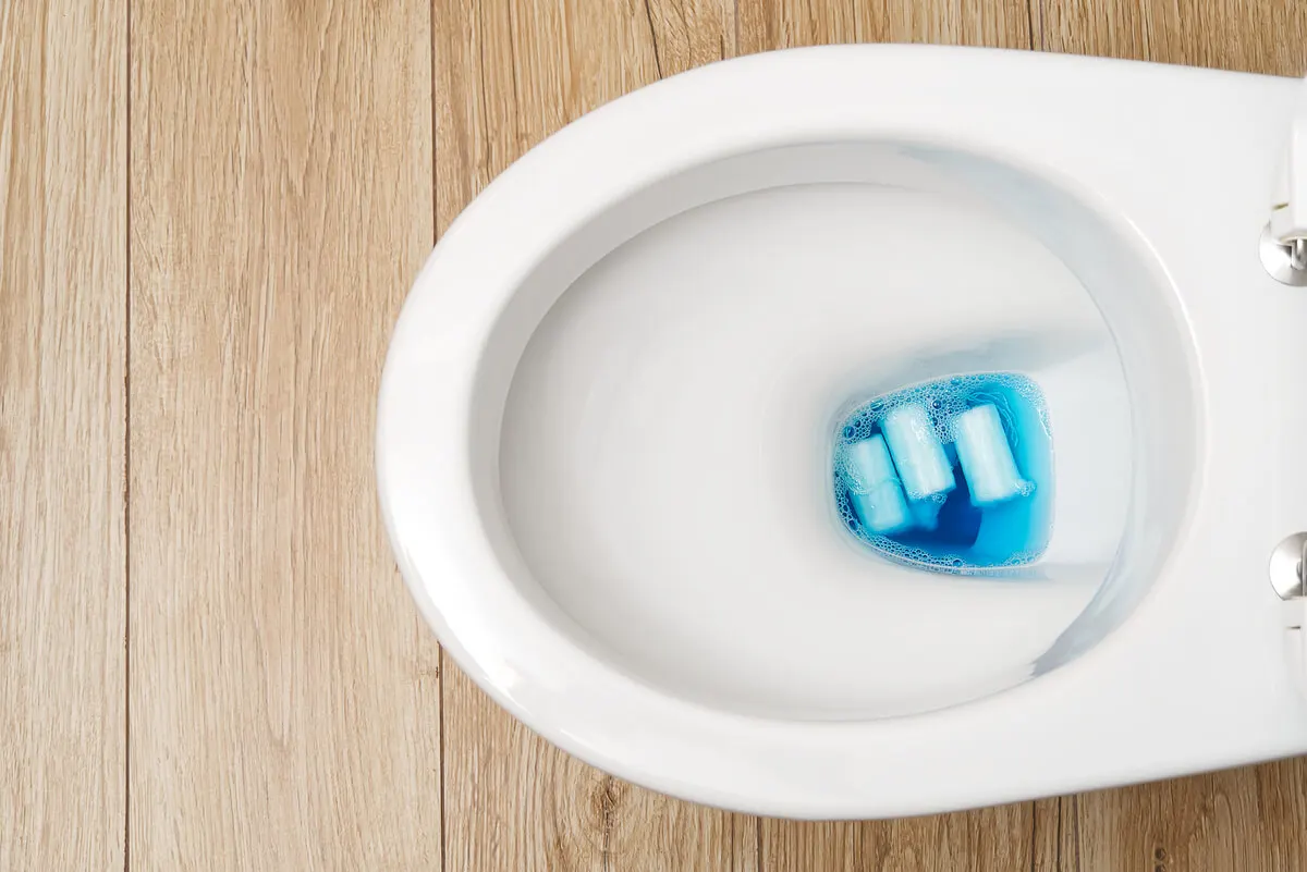 Tampony wrzucone do toalety