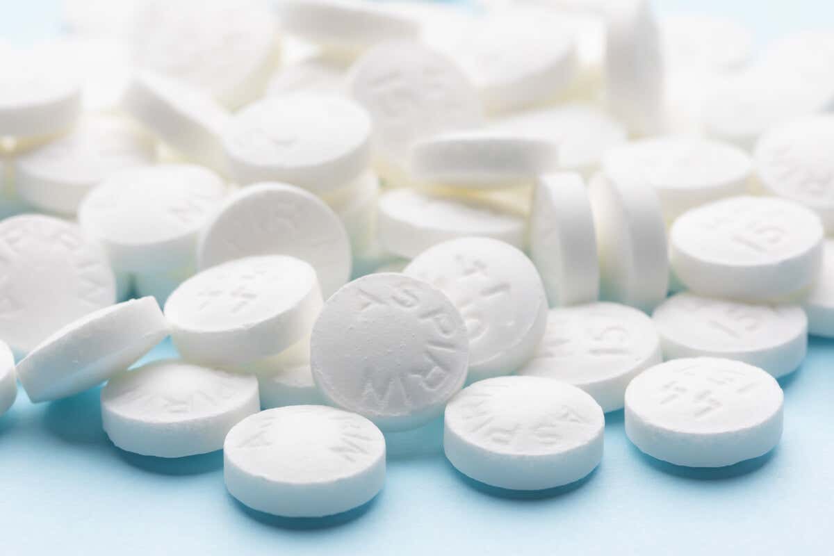 Leikkokukat saa kestämään pidempään käyttämällä aspiriinia.
