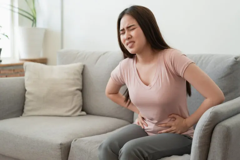 5 remedios con plantas medicinales para aliviar la colitis