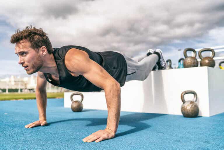 8 tipos de flexiones para variar nuestra rutina de ejercicio