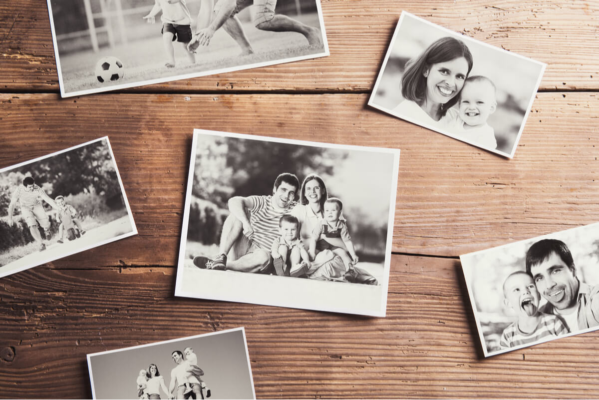 Fotos familiares en blanco y negro.