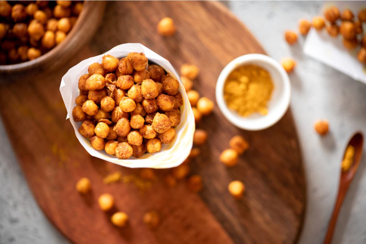 Garbanzos fritos.