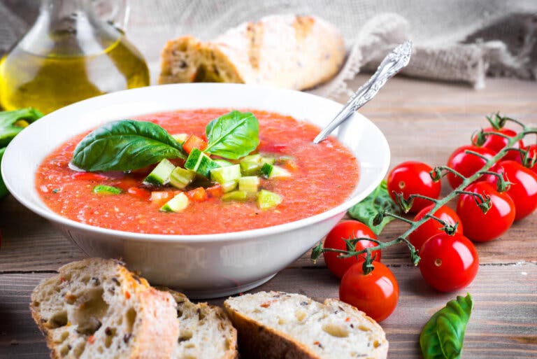 Cómo hacer gazpacho de cerezas