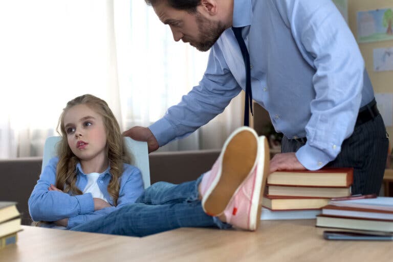¿Cómo actuar frente a un hijo irrespetuoso?