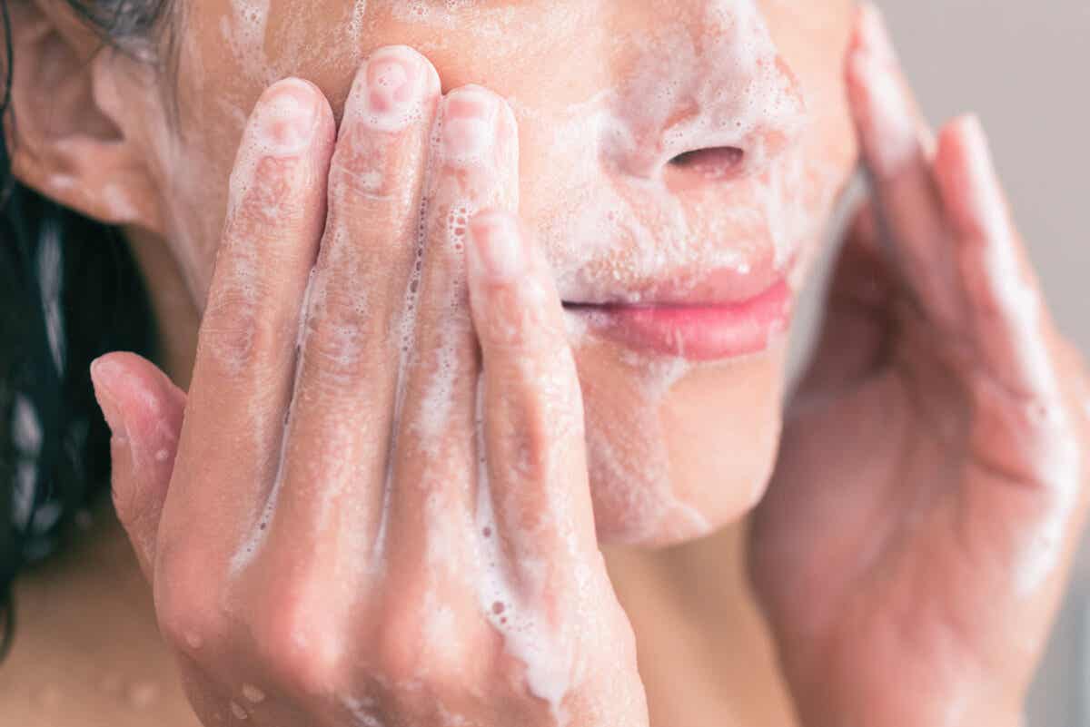 Consejos para limpiar el rostro según el tipo de piel