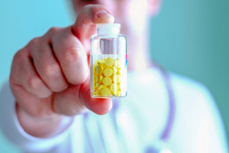 Lamotrigina: usos y efectos secundarios
