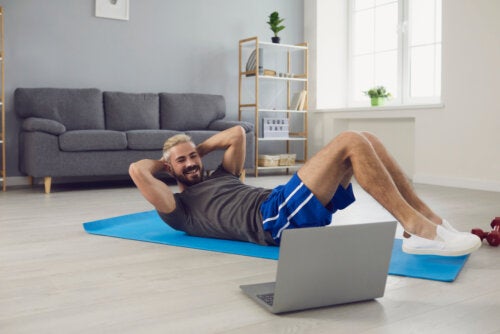 ¿Por qué contratar un entrenador personal online?