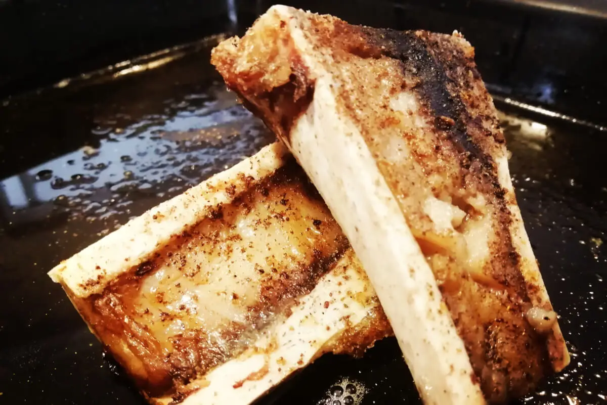 Tuétano asado.