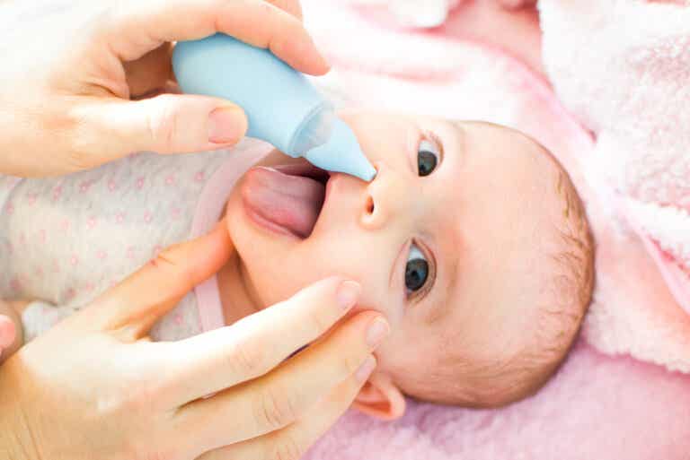 ¿Cómo limpiar correctamente la nariz de mi bebé?