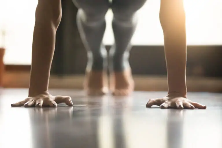 Variaciones de flexiones para evitar el dolor en las muñecas