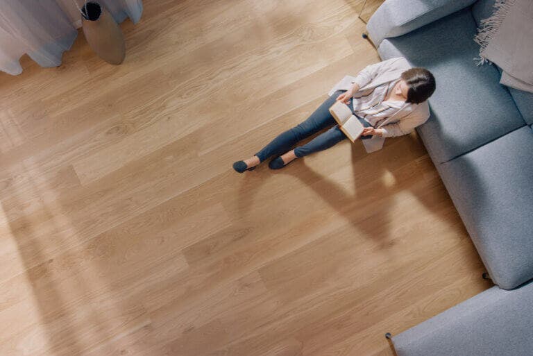 Piso de madera en casa: ventajas y desventajas