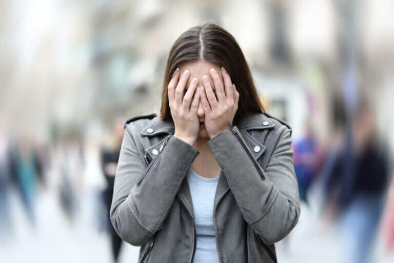 Enoclofobia o miedo a la multitud: ¿cuáles son sus características?