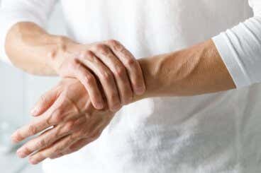 Cómo diferenciar entre el síndrome del túnel carpiano y la artritis
