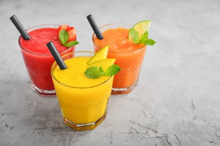 4 recetas de batidos tropicales para calmar el hambre
