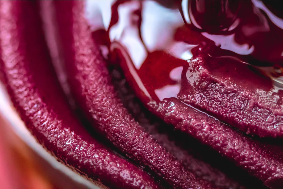 Helado con bayas de acaí.