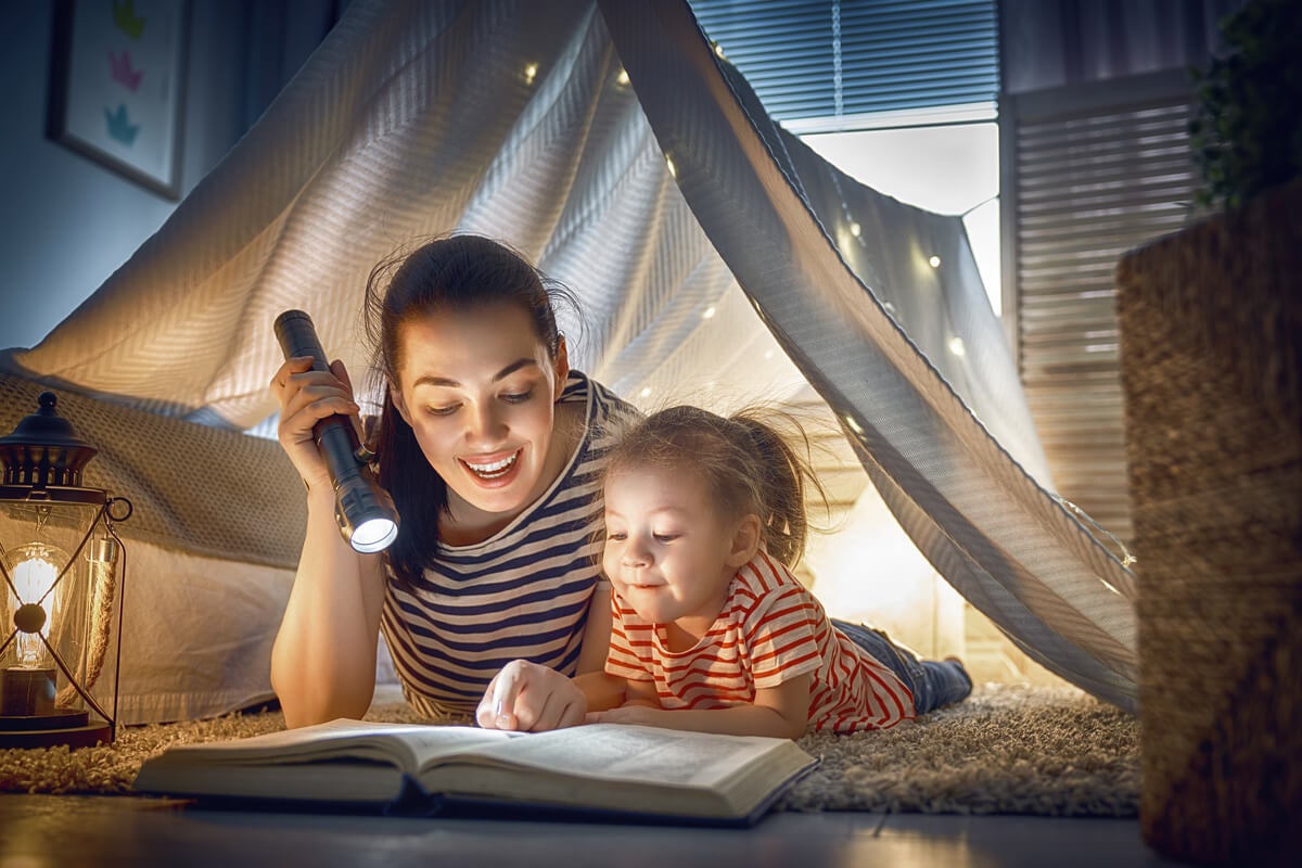 Espaço em casa para ensinar as crianças a ler