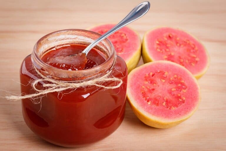 ¿Cómo hacer mermelada de guayaba?