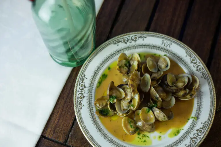 Almejas con perejil: receta sencilla y sana