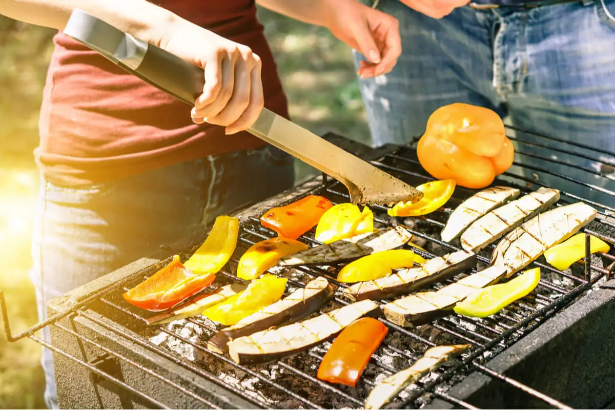 Barbecue extérieur.