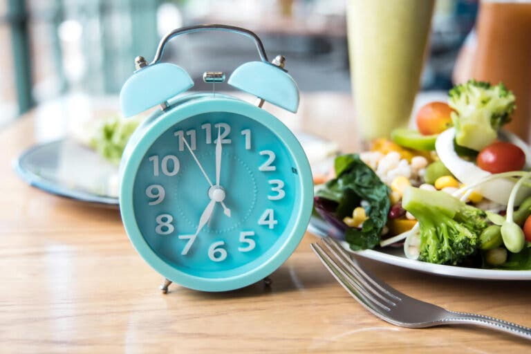 La mejor hora del día para comer, según la ciencia