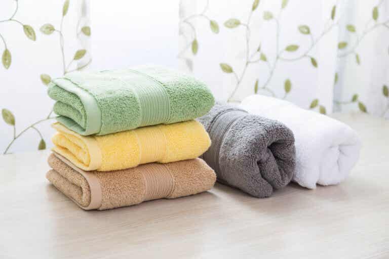 6 consejos para guardar las toallas
