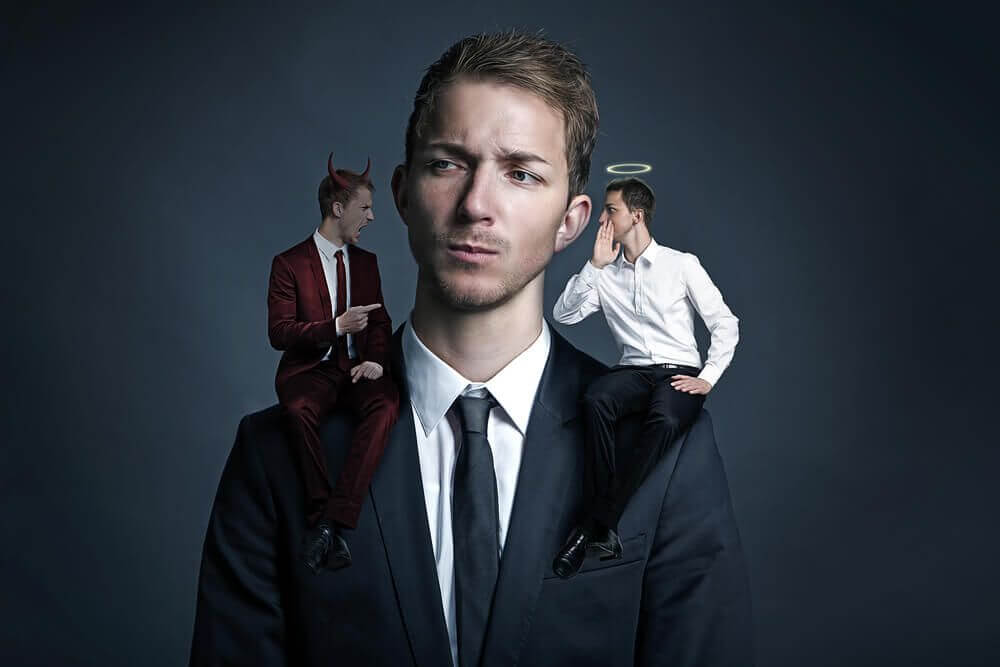 Le discours intérieur en thérapie cognitivo-comportementale.