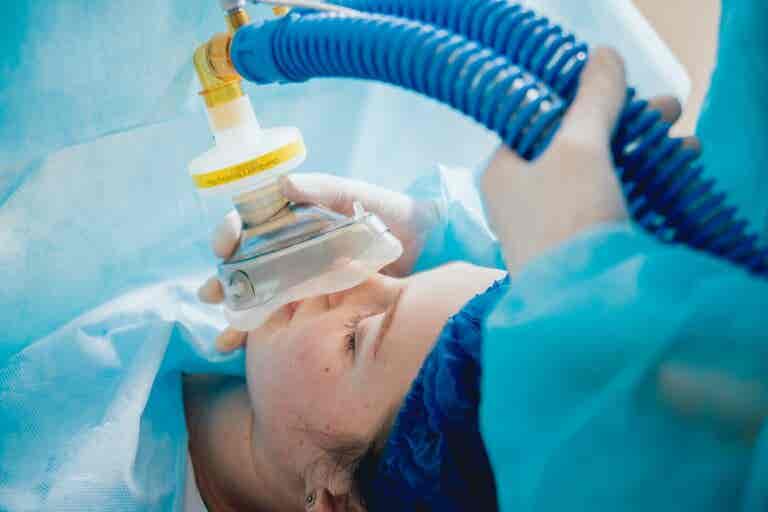 Anestesia general: en qué consiste y cuáles son sus riesgos