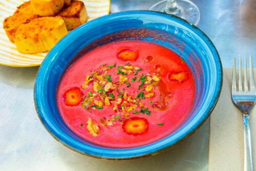 Receta de salmorejo de remolacha