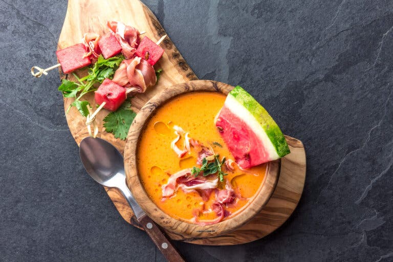 Receta de salmorejo de sandía: fácil y deliciosa