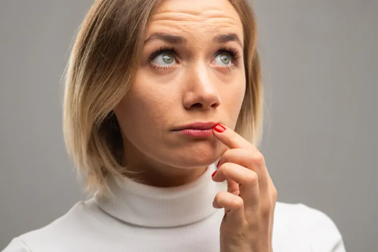 ¿Qué significan los cambios de color en los labios?