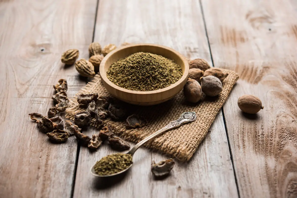 Triphala es un remedio ayurveda.