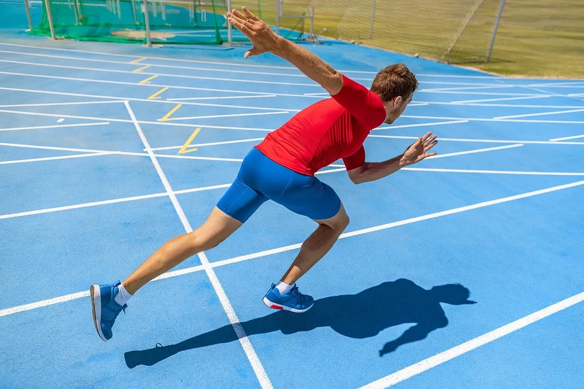 ¿Cuál es la función que cumple la ropa deportiva de compresión?