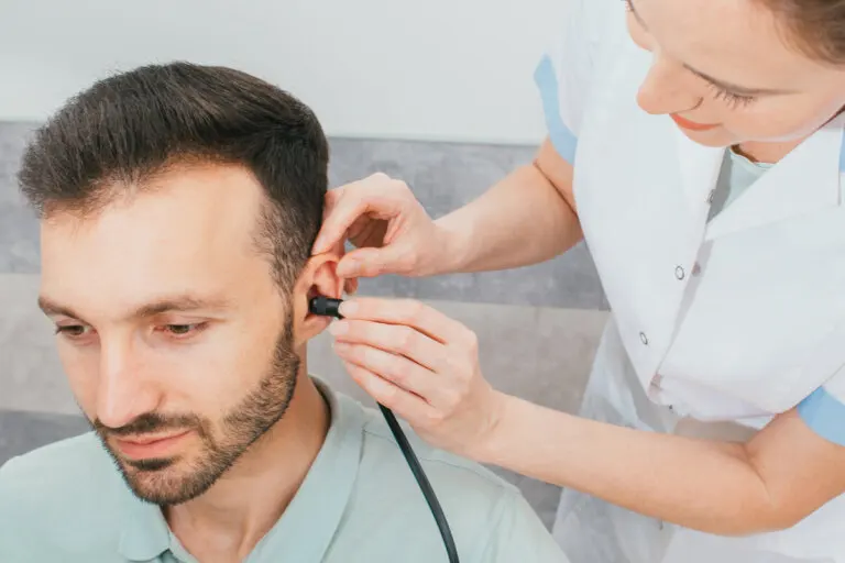 ¿Qué es la audiometría y para qué se realiza?