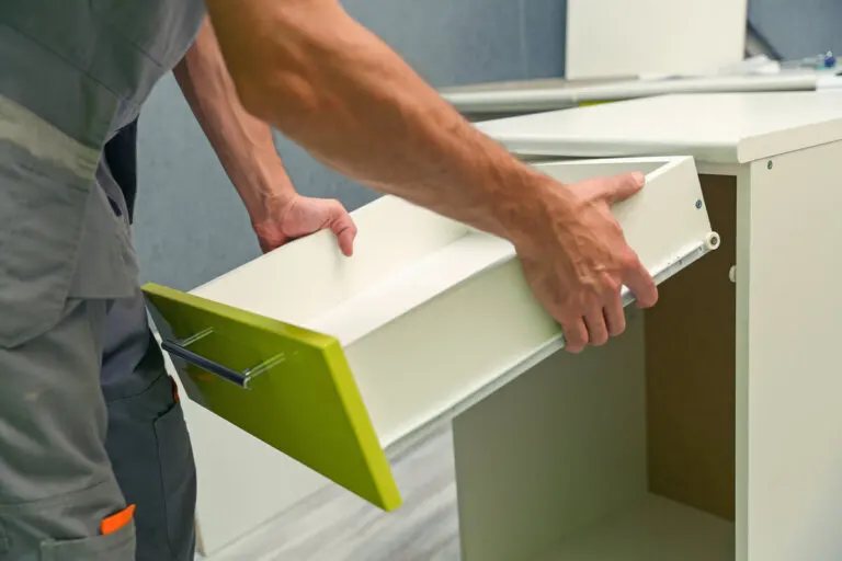 7 tipos de materiales para muebles de cocina
