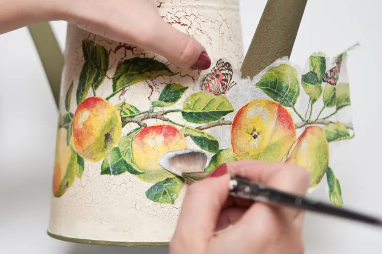 Técnica decoupage: ¿en qué consiste?