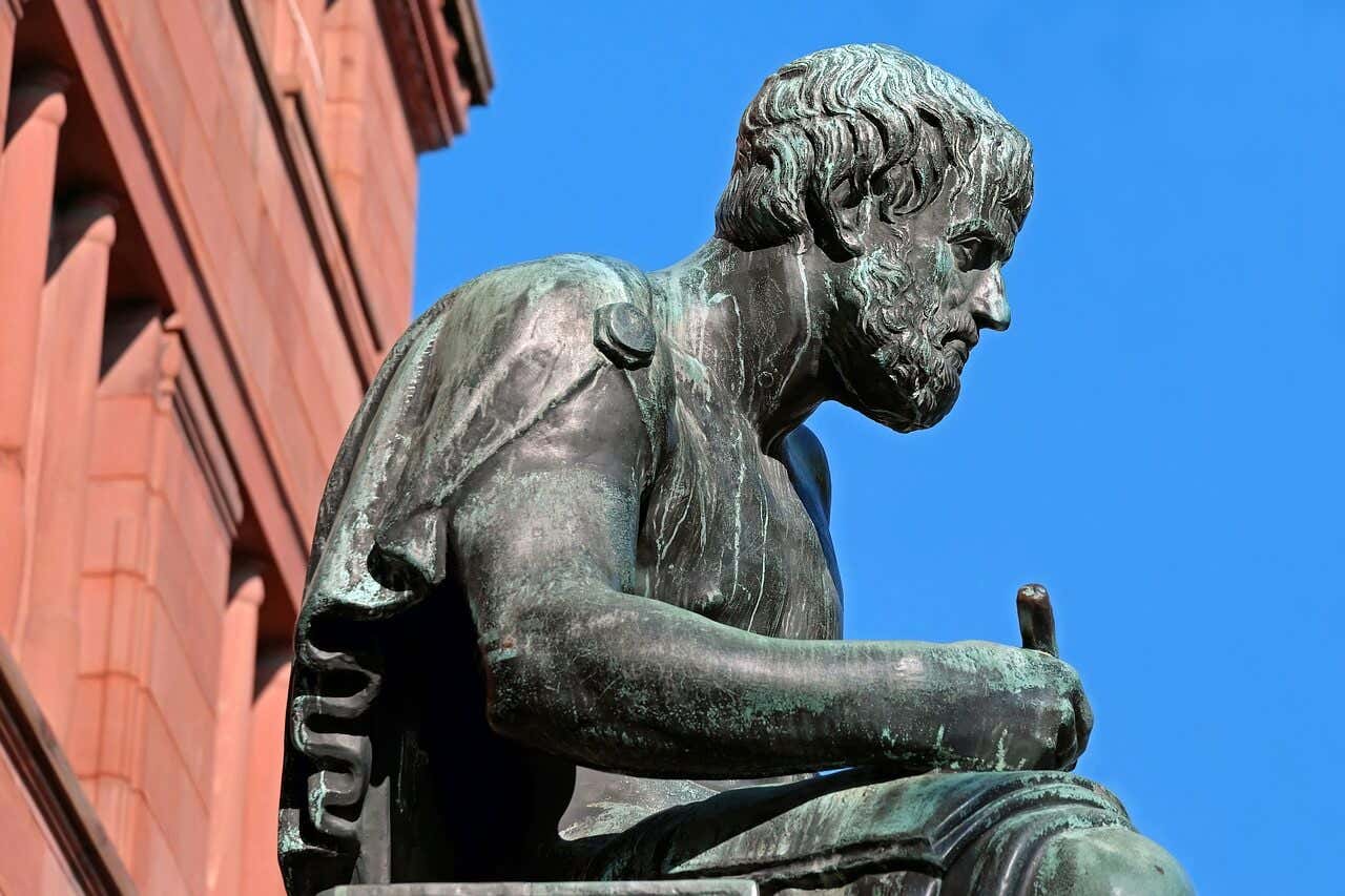 Anaxagoras - Statue von Aristoteles 