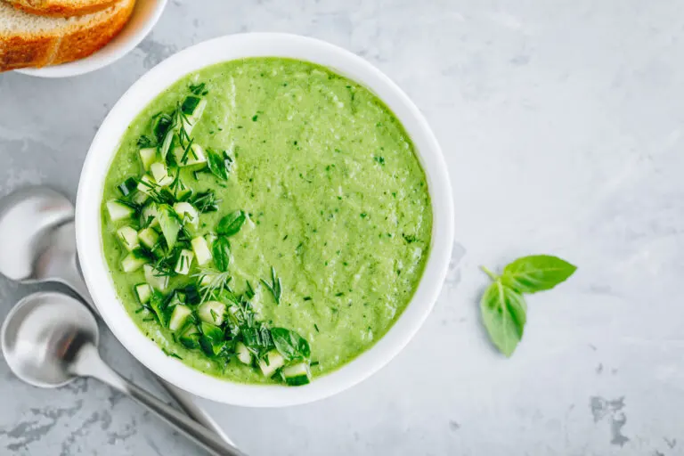 ¿Cómo se prepara el gazpacho de pepino?