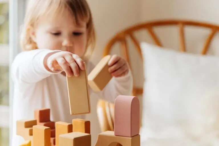 Las 4 etapas del desarrollo cognitivo según Piaget