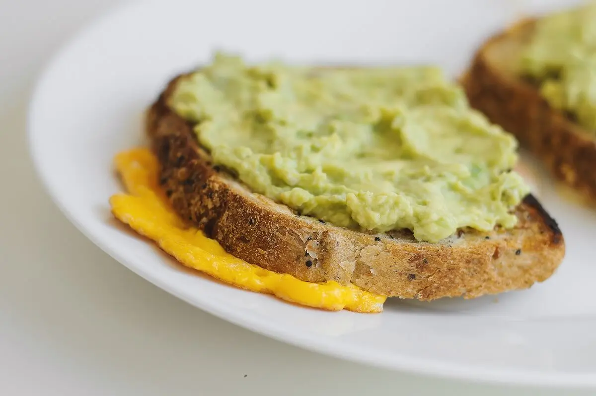 Guacamole on bread.